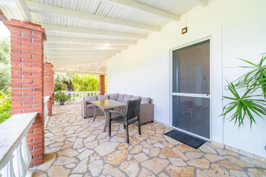 Villa Olive Grove And Sea View Agios Spyridon (Corfu) Exterior foto